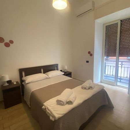 La Casa Della Bella M'Briana Apartment Napoli Bagian luar foto
