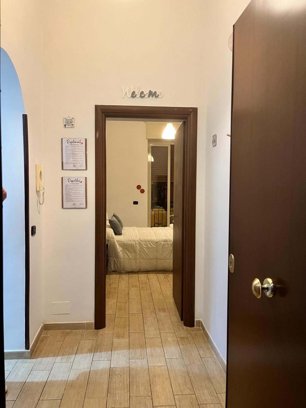La Casa Della Bella M'Briana Apartment Napoli Bagian luar foto