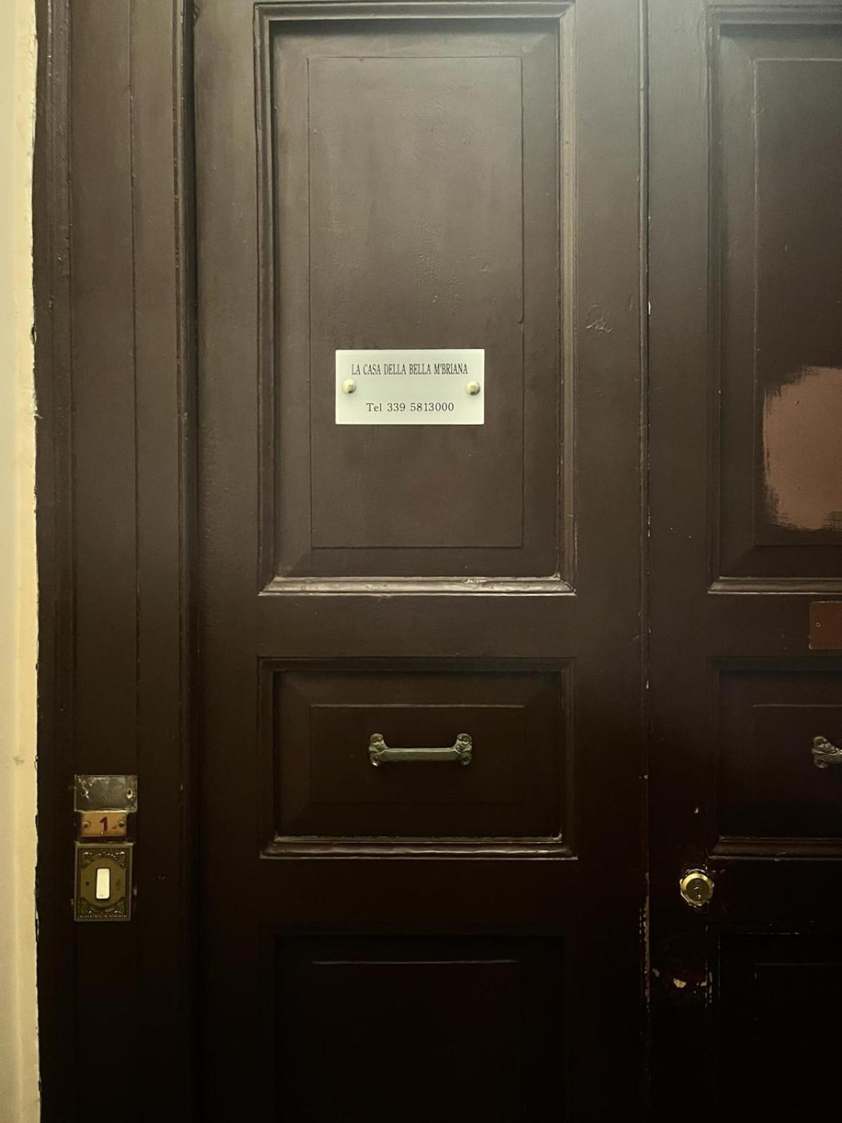 La Casa Della Bella M'Briana Apartment Napoli Bagian luar foto