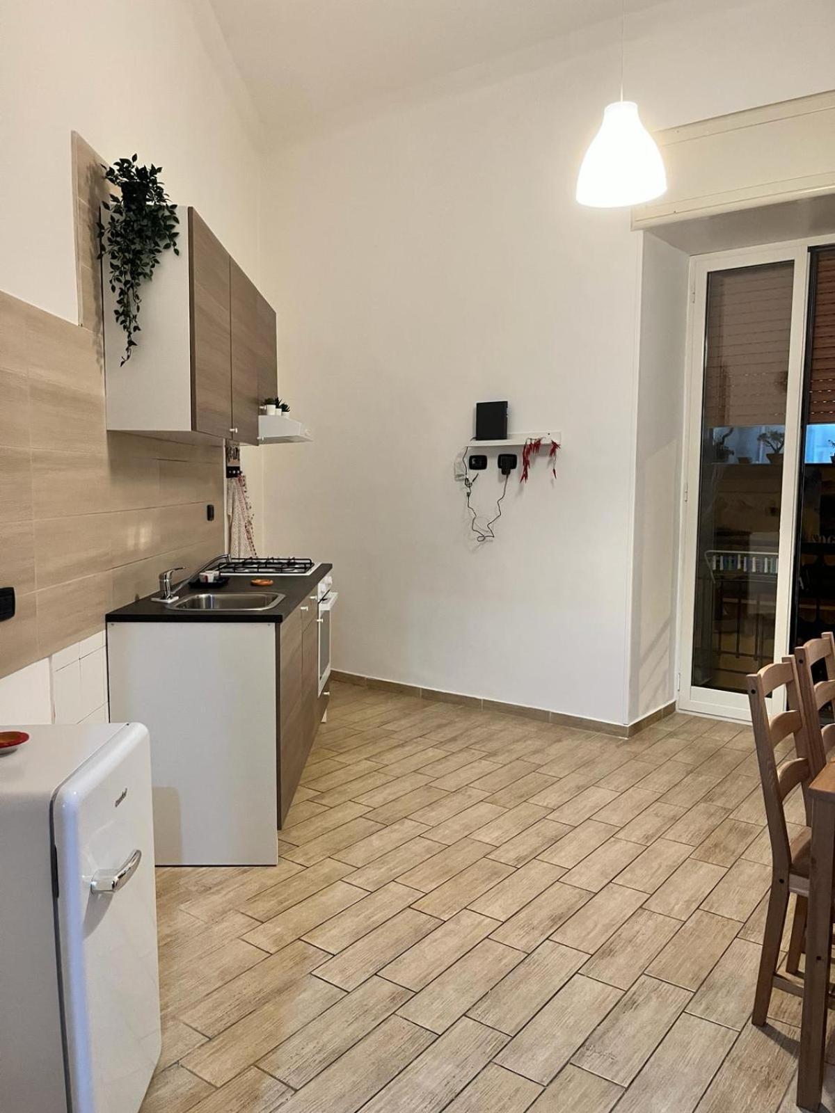 La Casa Della Bella M'Briana Apartment Napoli Bagian luar foto