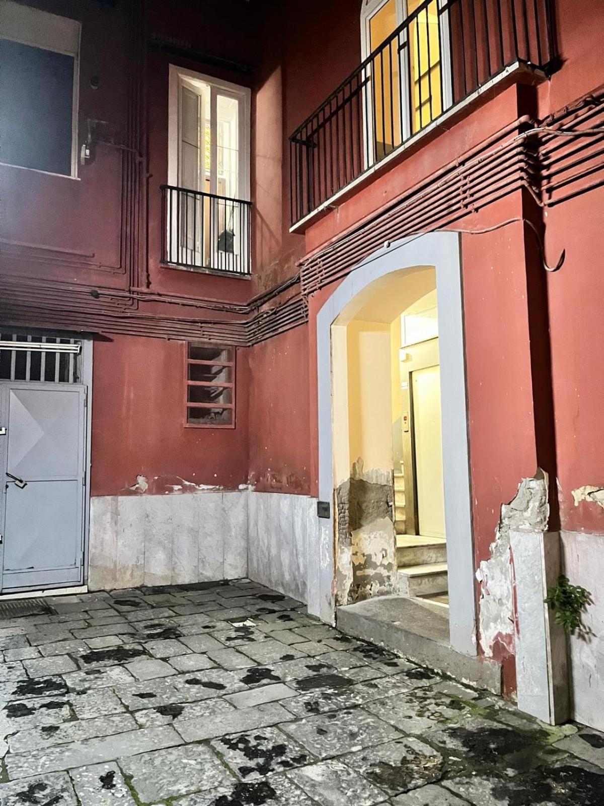 La Casa Della Bella M'Briana Apartment Napoli Bagian luar foto